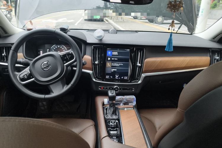 Used Volvo S90 2019 T5 Zhiyi Edition Center Console
