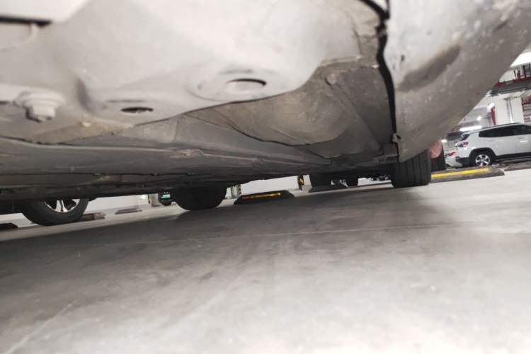 Used Volvo S90 2019 T5 Zhiyi Edition Chassis Front Left