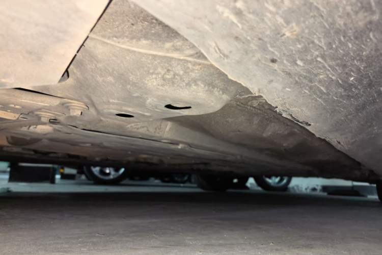Used Volvo S90 2019 T5 Zhiyi Edition Chassis Front Left