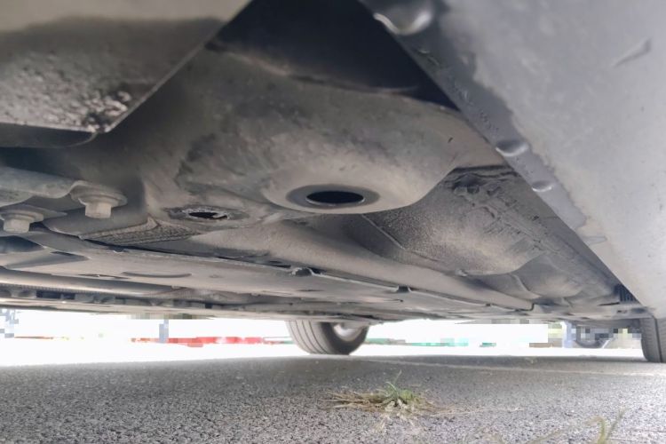 Used Volvo S90 2019 T5 Zhiyuan Edition Chassis Front Left