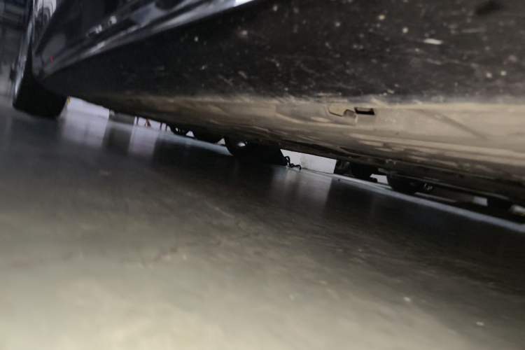 Used Volvo S90 2019 T5 Zhiyuan Edition Chassis Front Left