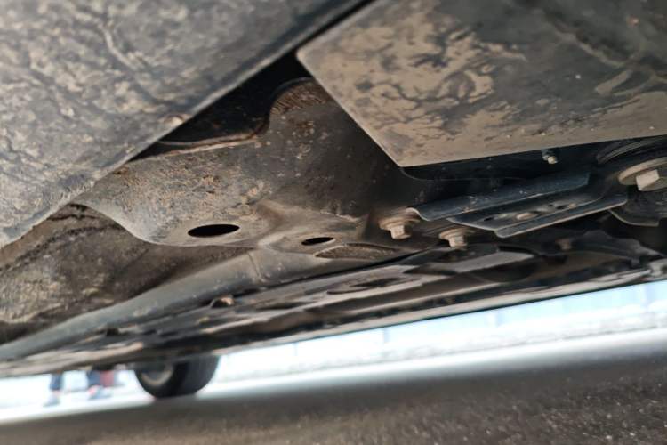 Used Volvo S90 2019 T4 Zhiyi Edition Chassis Front Right