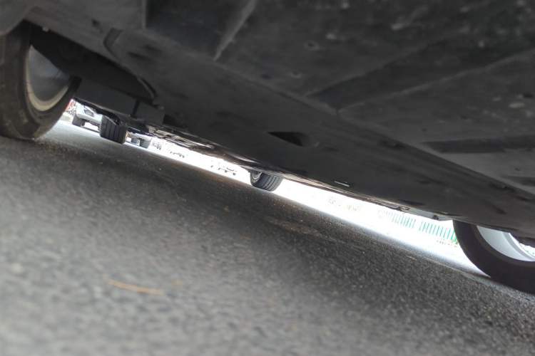 Used Volvo S90 2019 T5 Zhiyuan Edition Chassis Front Right