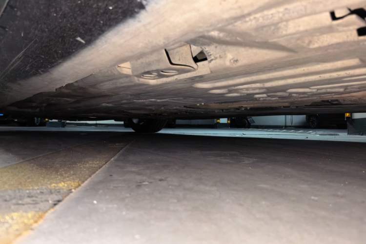 Used Volvo S90 2019 T5 Zhiyi Edition Chassis Rear Left