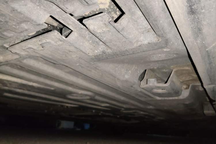 Used Volvo S90 2019 T5 Zhiyuan Edition Chassis Rear Right