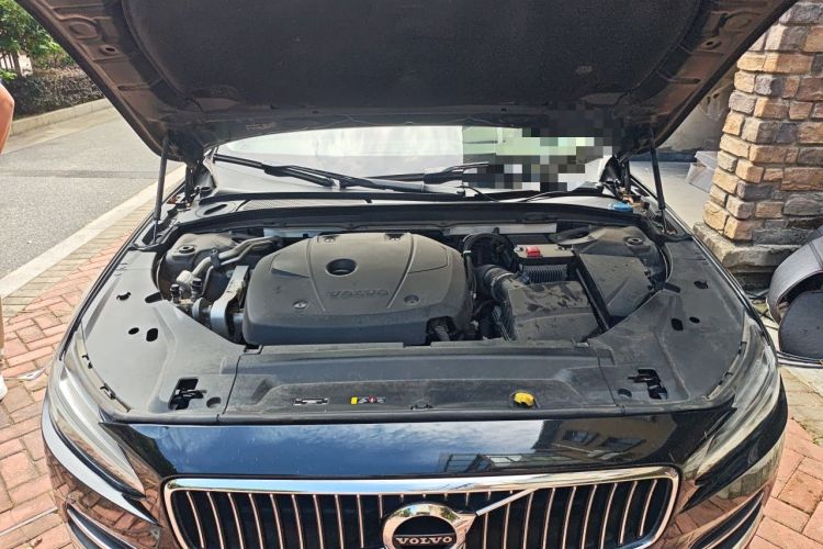 Used Volvo S90 2019 T5 Zhiyi Edition Engine Bay