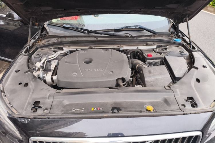 Used Volvo S90 2019 T5 Zhiyuan Edition Engine Bay