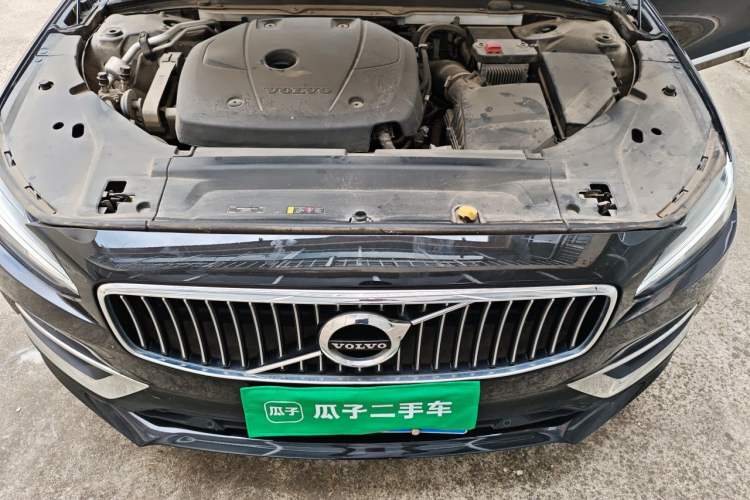 Used Volvo S90 2019 T4 Zhiyi Edition Engine Bay