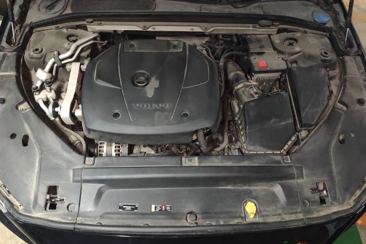 Used Volvo S90 2019 T5 Zhiyuan Edition Engine Bay