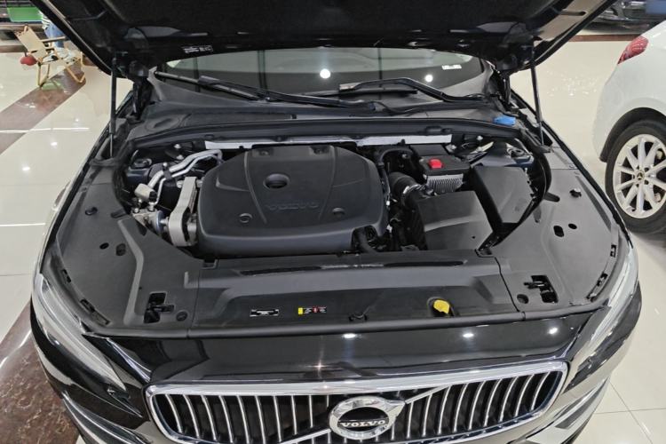 Used Volvo S90 2019 T5 Zhiyuan Edition Engine Bay