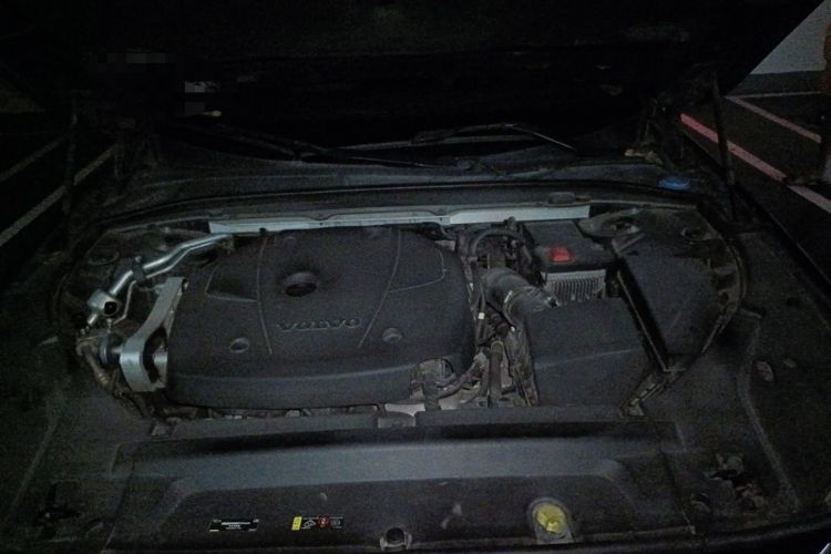 Used Volvo S90 2019 T4 Zhiyi Edition Engine Bay