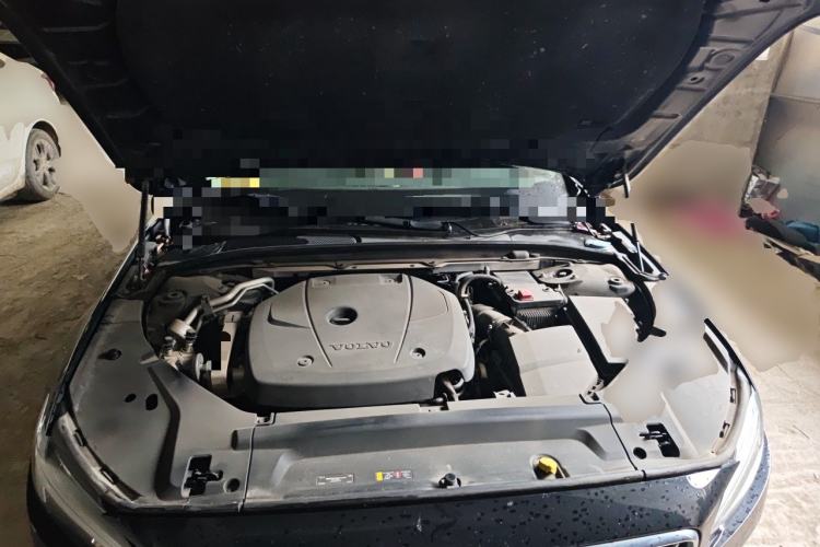 Used Volvo S90 2019 T5 Zhiyi Edition Engine Bay