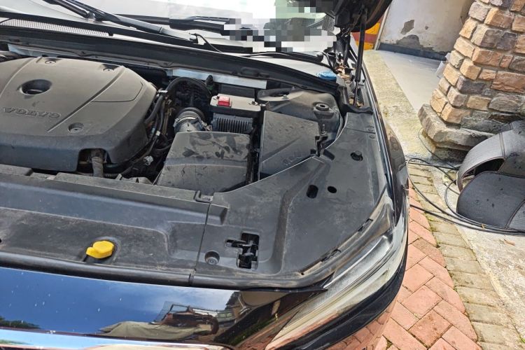 Used Volvo S90 2019 T5 Zhiyi Edition Engine Bay Left