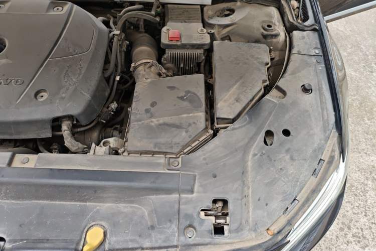 Used Volvo S90 2019 T4 Zhiyi Edition Engine Bay Left