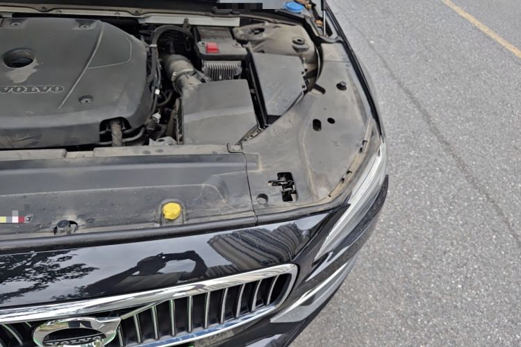 Used Volvo S90 2019 T5 Zhiyi Edition Engine Bay Left