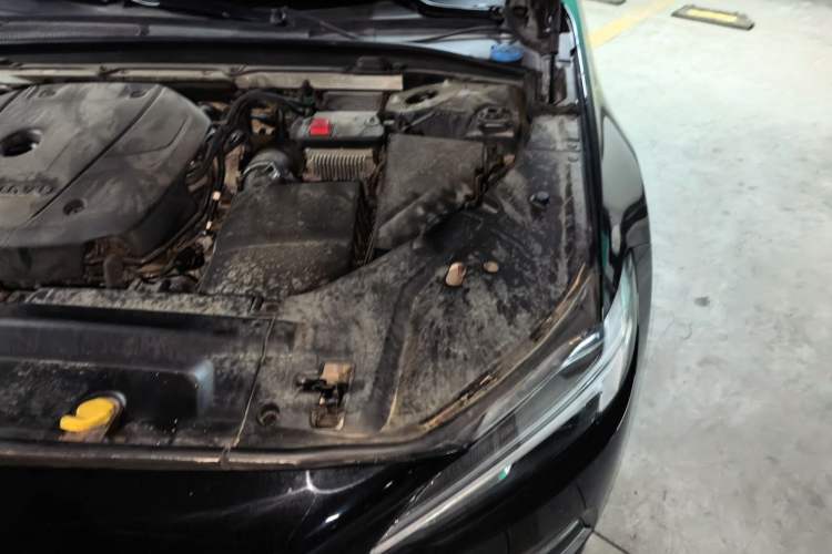 Used Volvo S90 2019 T5 Zhiyi Edition Engine Bay Left