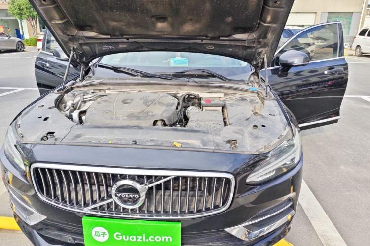Used Volvo S90 2019 T5 Zhiyi Edition Engine Bay Left