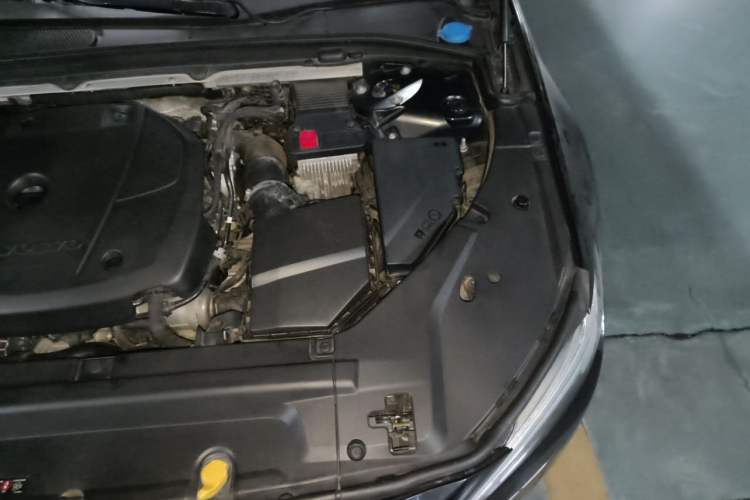 Used Volvo S90 2019 T5 Zhiyuan Edition Engine Bay Left