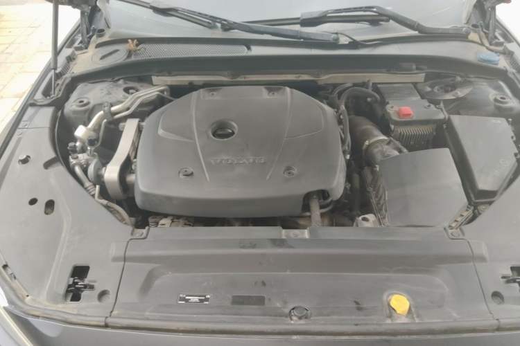 Used Volvo S90 2019 T5 Zhiyuan Edition Engine Bay