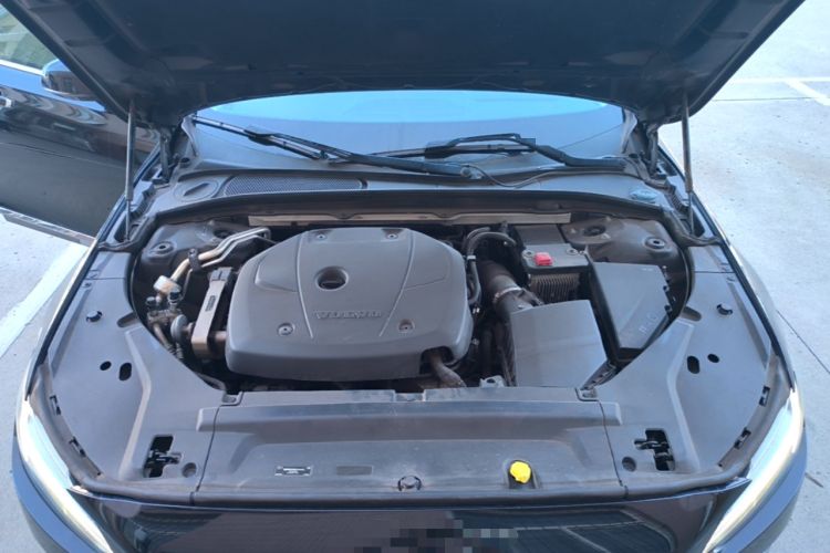 Used Volvo S90 2019 T5 Zhiyuan Edition Engine Bay