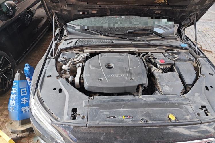 Used Volvo S90 2019 T5 Zhiyi Edition Engine Bay Right