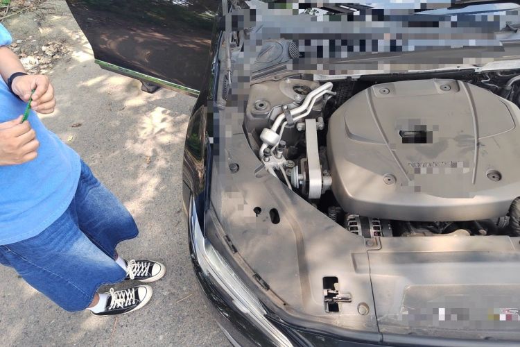 Used Volvo S90 2019 T5 Zhiyi Edition Engine Bay Right