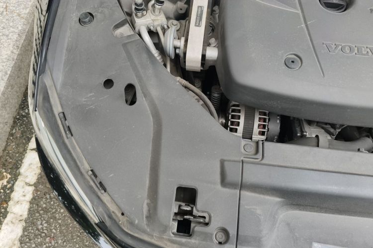 Used Volvo S90 2019 T5 Zhiyi Edition Engine Bay Right