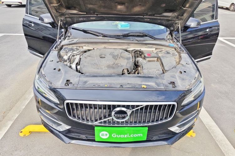 Used Volvo S90 2019 T5 Zhiyi Edition Engine Bay