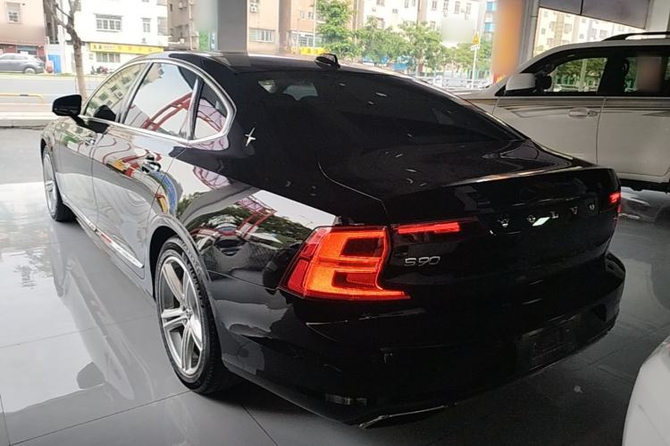 Used Volvo S90 2019 T5 Zhiyi Edition Exterior 2