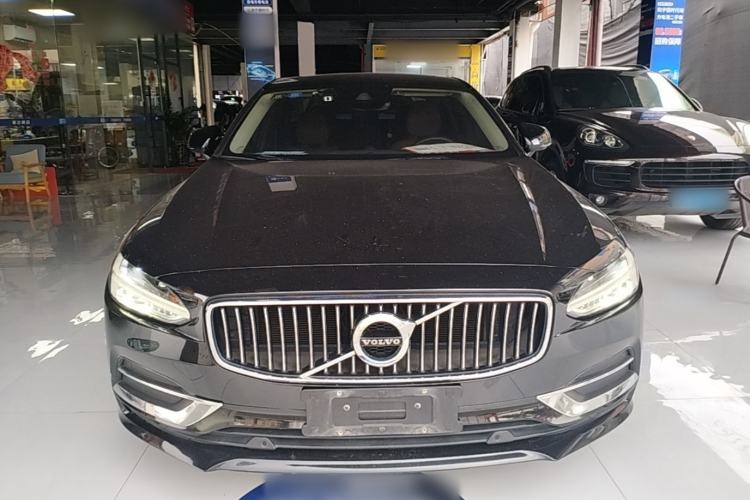 Used Volvo S90 2019 T5 Zhiyi Edition Front