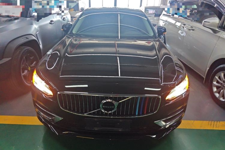 Used Volvo S90 2019 T5 Zhiyuan Edition Front
