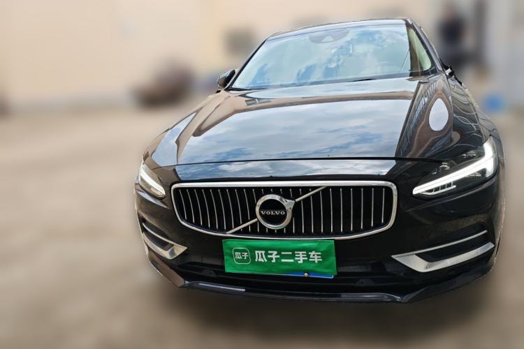 Used Volvo S90 2019 T4 Zhiyi Edition Front