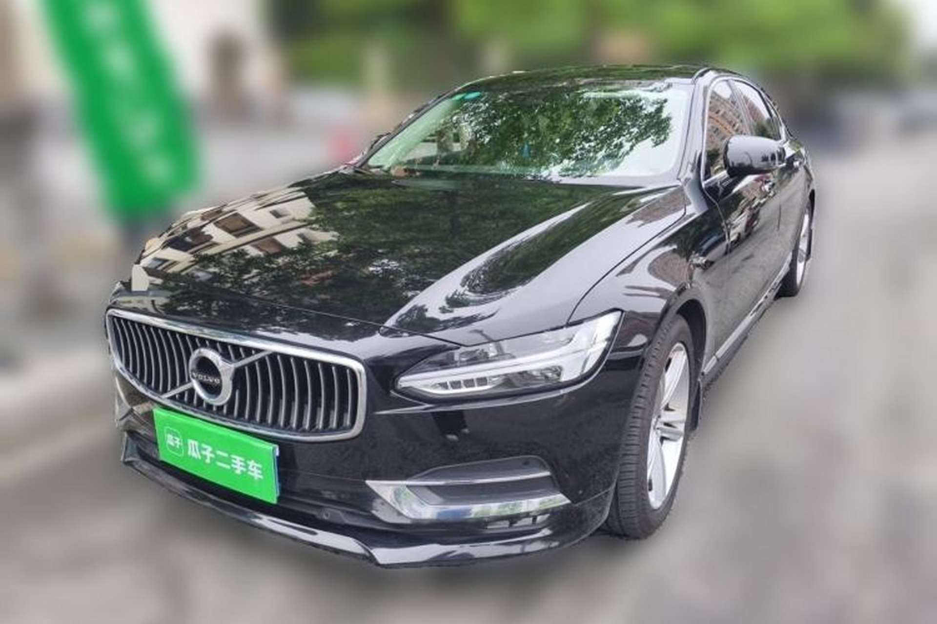 Used Volvo S90 2019 T5 Zhiyi Edition Front Left 45 Deg