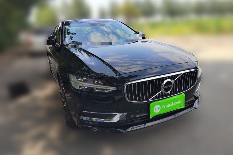 Used Volvo S90 2019 T5 Zhiyi Edition Front Right 45 Deg