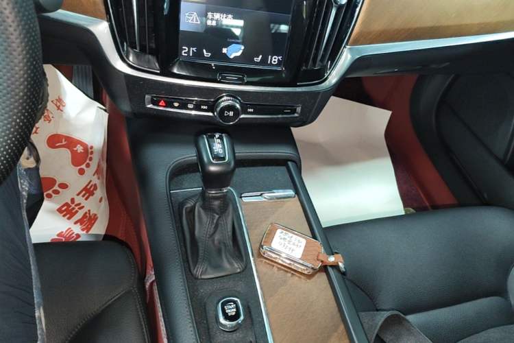 Used Volvo S90 2019 T5 Zhiyi Edition Gear Lever