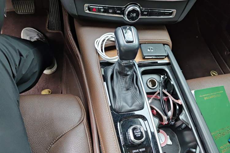 Used Volvo S90 2019 T5 Zhiyi Edition Gear Lever