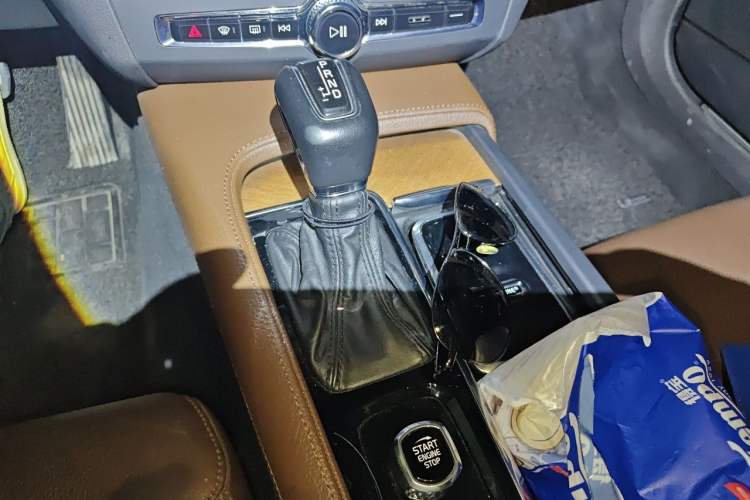 Used Volvo S90 2019 T5 Zhiyi Edition Gear Lever