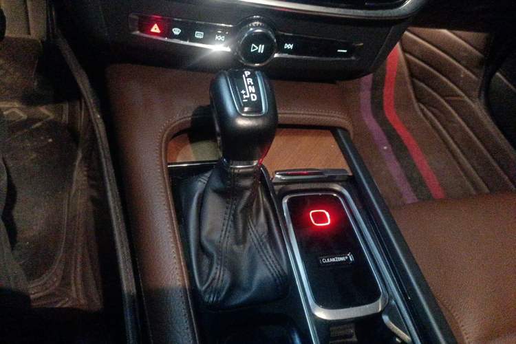 Used Volvo S90 2019 T5 Zhiyuan Edition Gear Lever