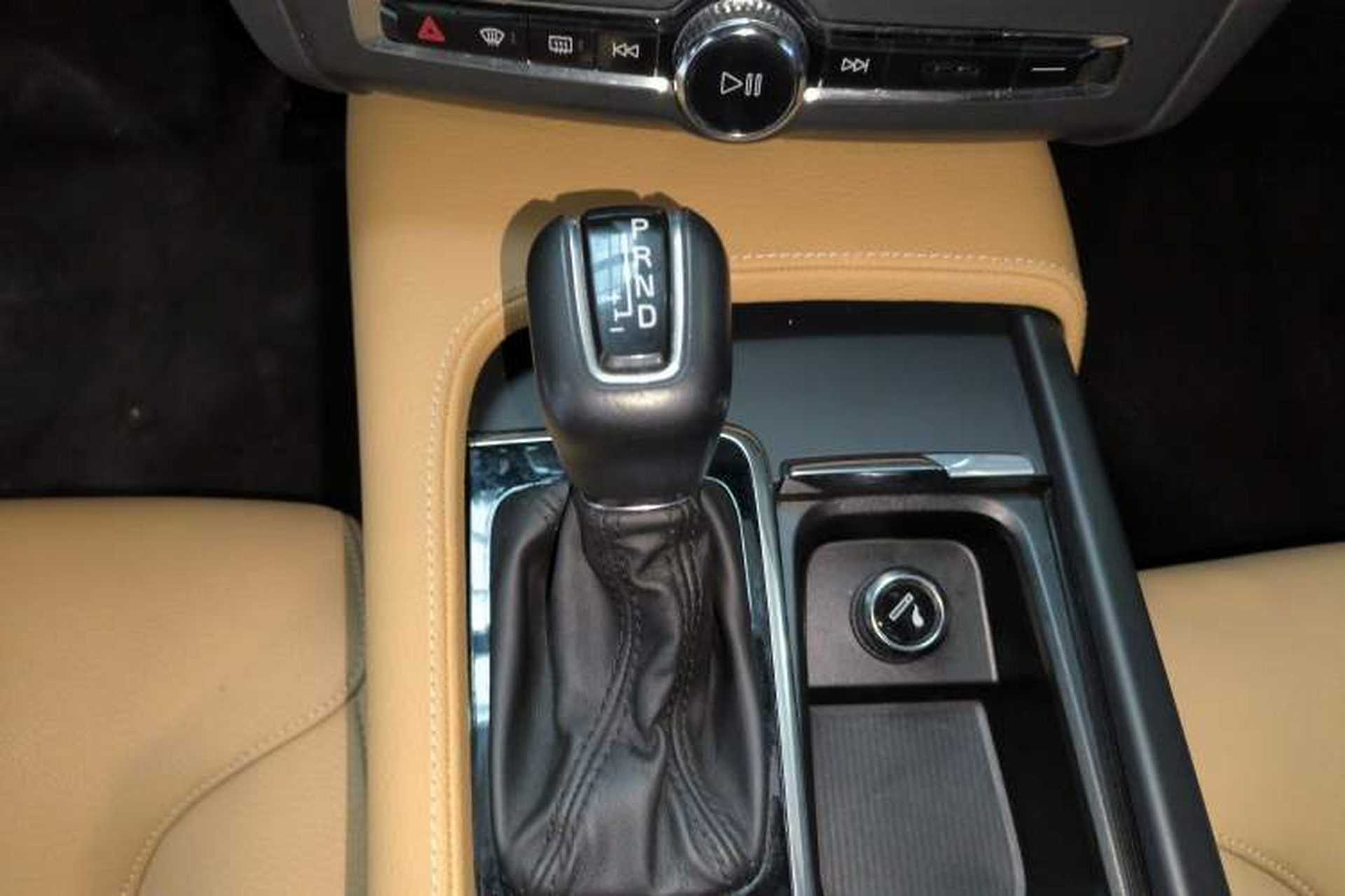 Used Volvo S90 2019 T4 Zhiyi Edition Gear Lever