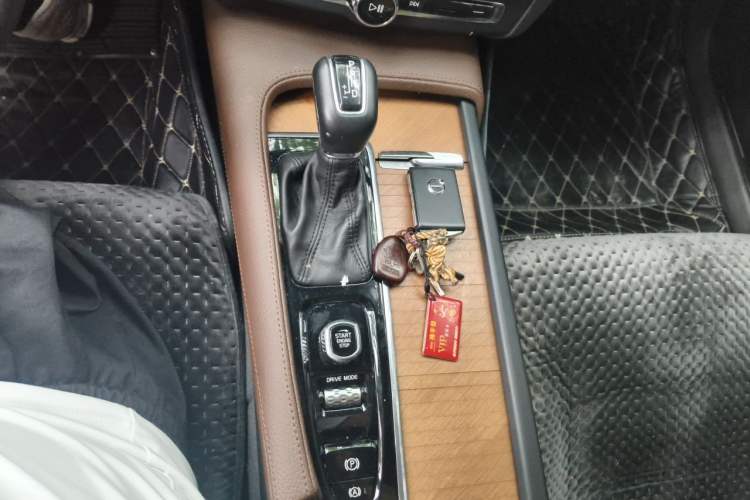 Used Volvo S90 2019 T5 Zhiyi Edition Gear Lever