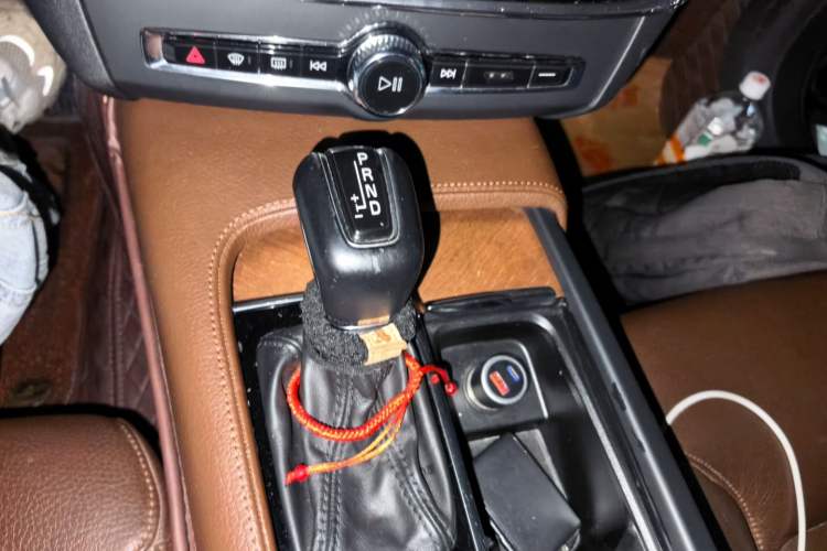 Used Volvo S90 2019 T5 Zhiyi Edition Gear Lever