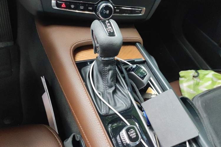 Used Volvo S90 2019 T5 Zhiya Edition Gear Lever