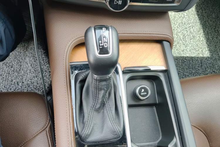 Used Volvo S90 2019 T5 Zhiyuan Edition Gear Lever