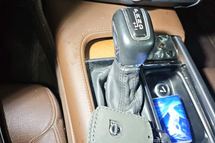 Used Volvo S90 2019 T5 Zhiyi Edition Gear Lever