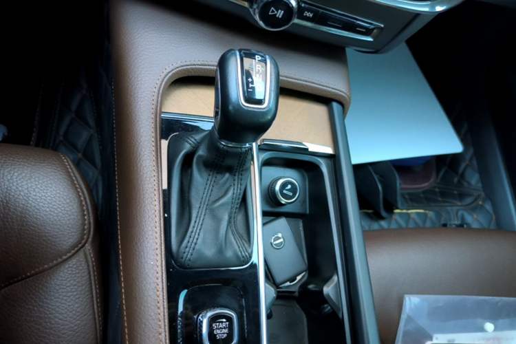 Used Volvo S90 2019 T5 Zhiyuan Edition Gear Lever