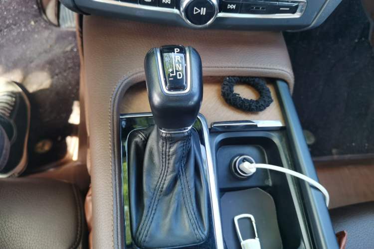 Used Volvo S90 2019 T5 Zhiyi Edition Gear Lever