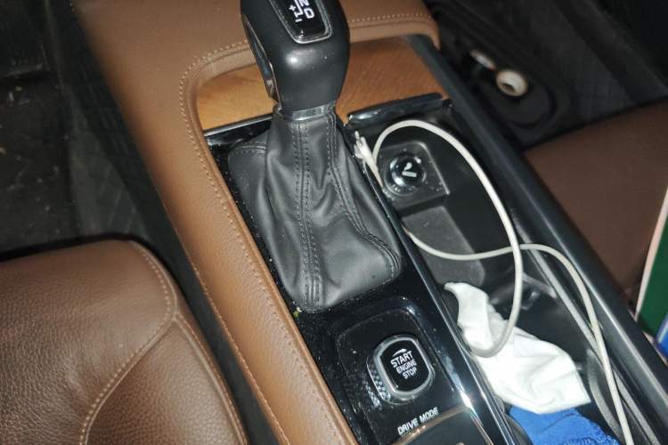 Used Volvo S90 2019 T5 Zhiyi Edition Gear Lever