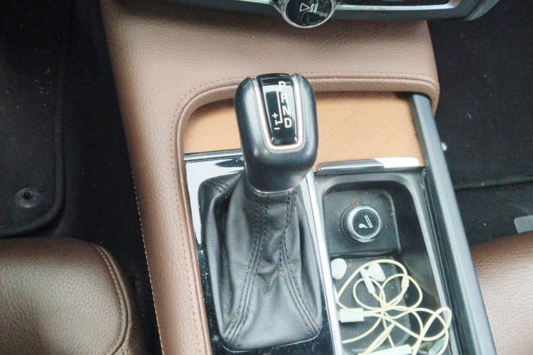 Used Volvo S90 2019 T5 Zhiyi Edition Gear Lever