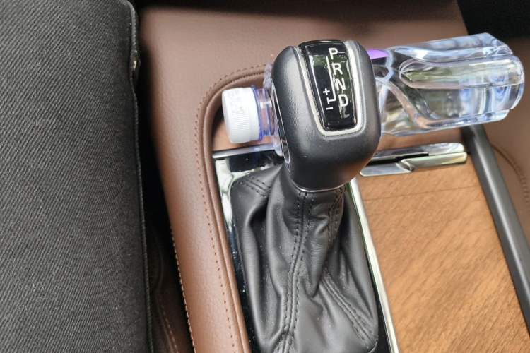 Used Volvo S90 2019 T5 Zhiyi Edition Gear Lever