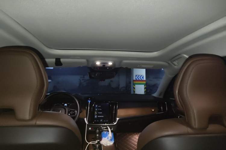 Used Volvo S90 2019 T5 Zhiyuan Edition Headliner